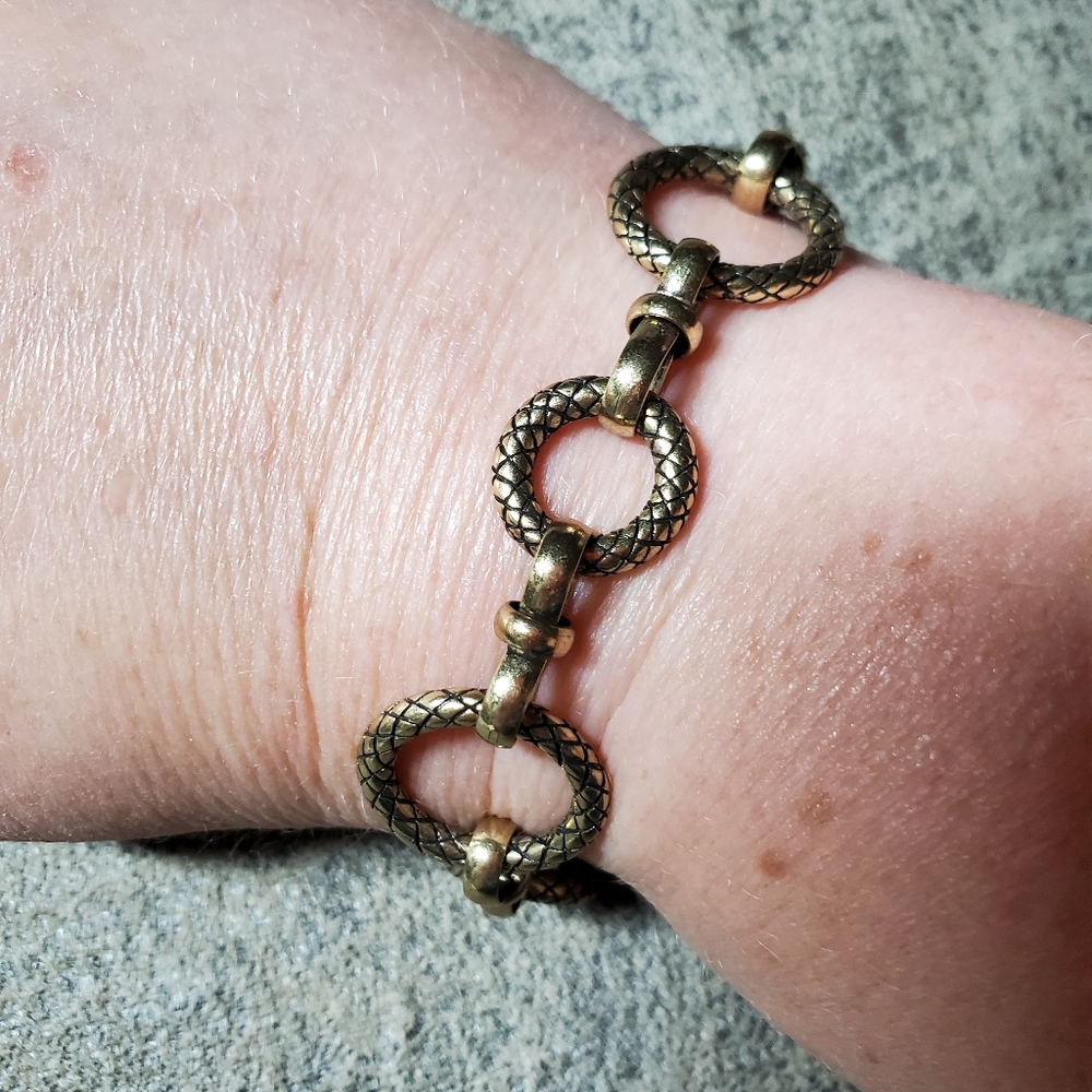 Lia Sophia Ongoing Bracelet Gold Tone 8 inch